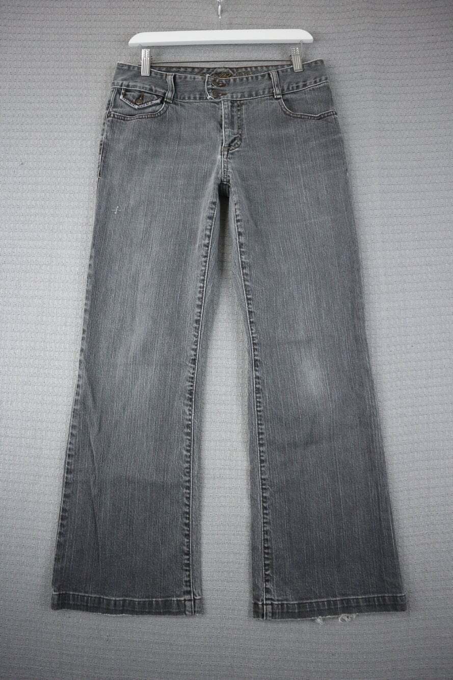 Eddie Bauer Women's Gray Denim Jeans Flare Leg Size 6 Cotton Blend Specially Dye
